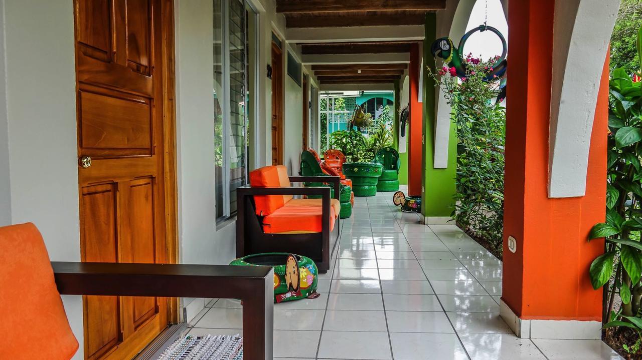 Hotel Las Flores Fortuna La Fortuna Exterior foto